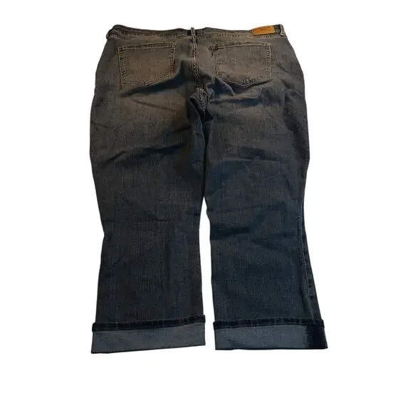 LEVI STRAUSS SIGNATURE Women's Blue Mid-Rise Cuffed Hem Capris - Size: 20 - Picture 6 of 7